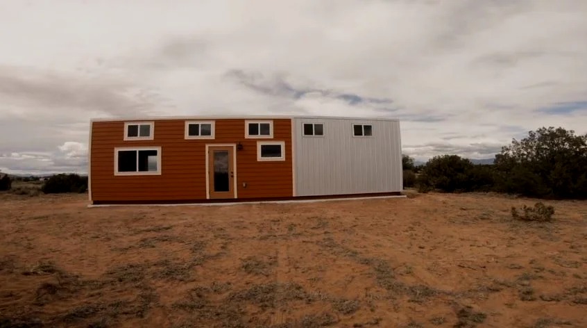 Τιμεσ προκατ σπιτια με το κλειδι στο χερι