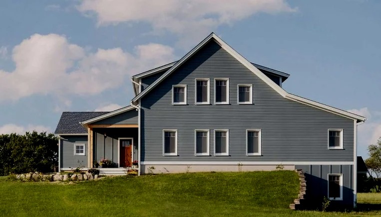 Τιμεσ προκατ σπιτια με το κλειδι στο χερι